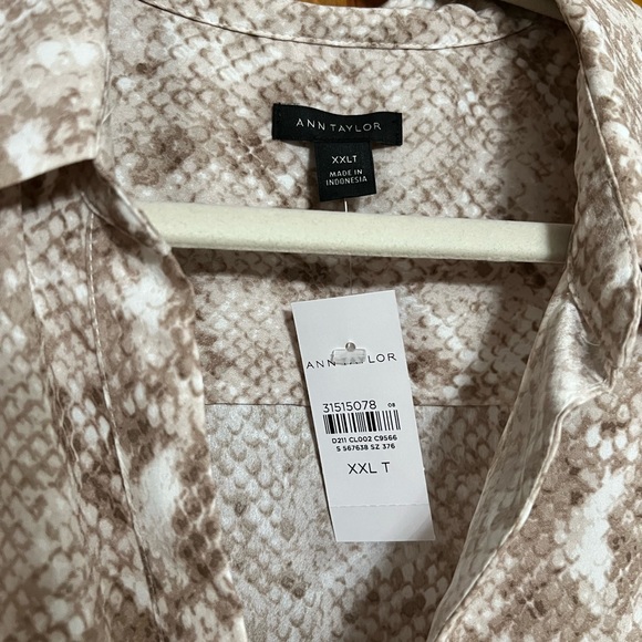 NWT Ann Taylor sleeveless blouse XXL - Picture 8 of 8